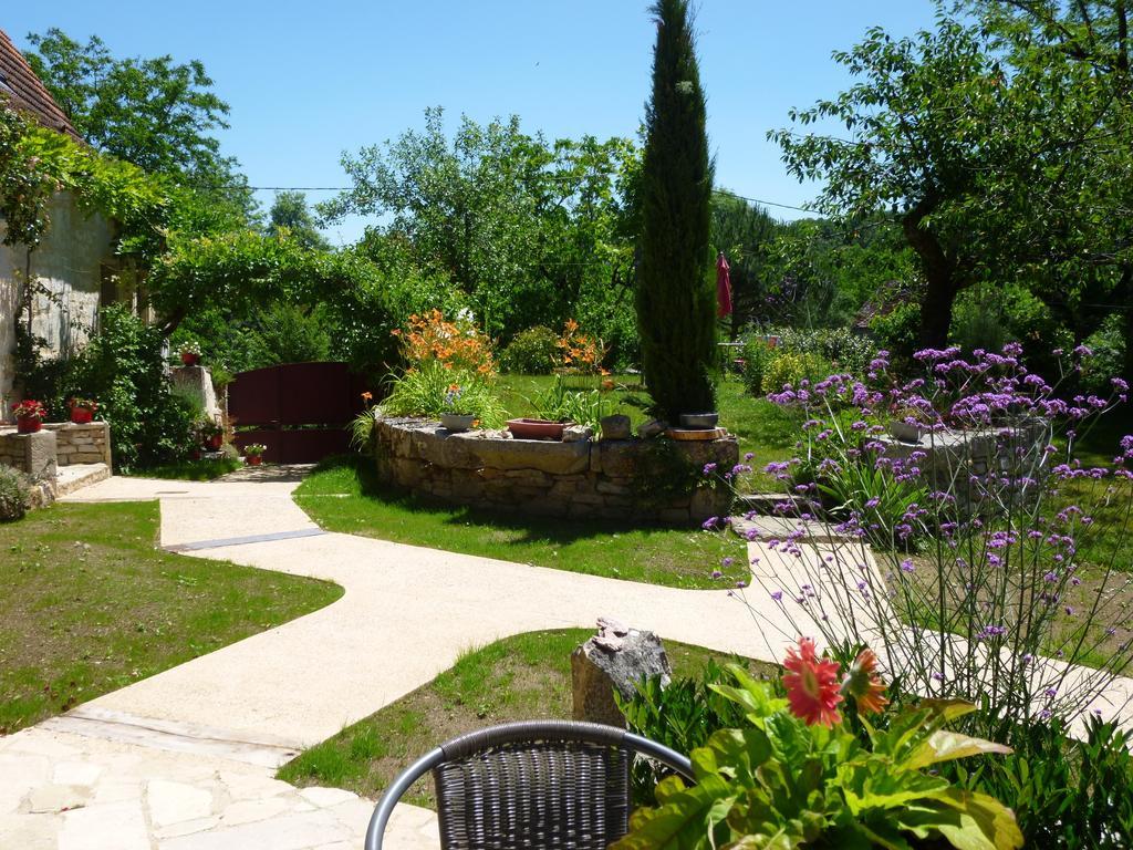 Au Mas De Gamet Bed and Breakfast Théminettes Buitenkant foto