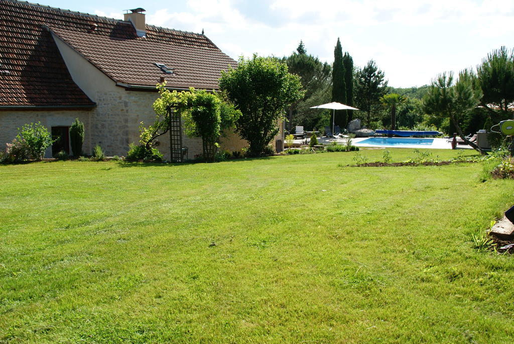 Au Mas De Gamet Bed and Breakfast Théminettes Buitenkant foto